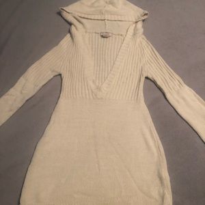 Arizona cream colored sweater